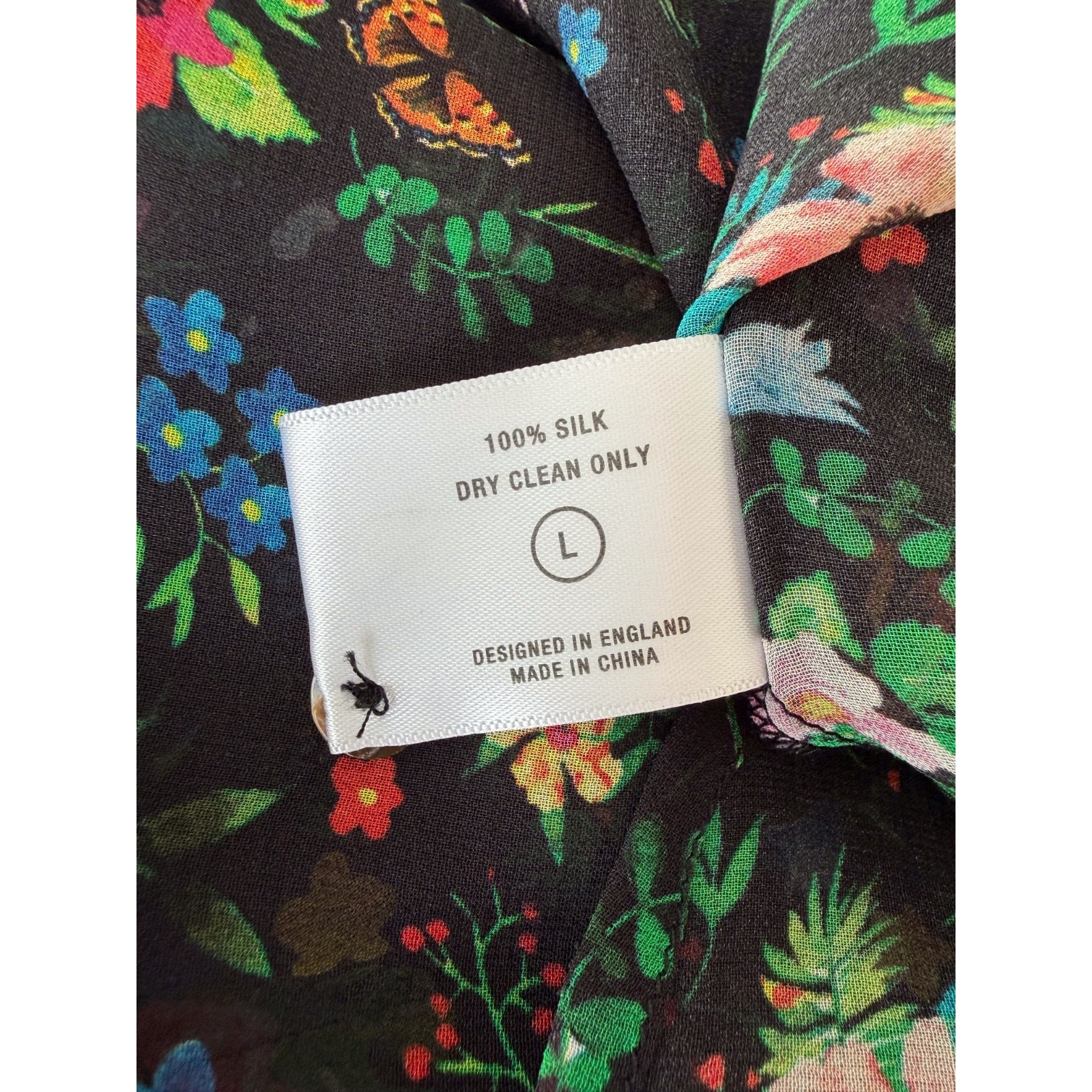 Donna Ida Blouse Whimsical Butterfly Floral 100% Silk Tie Neck Flutter Large — image 7 of 8